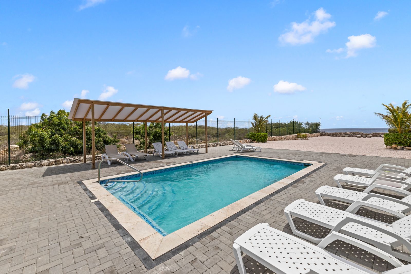 Community pool